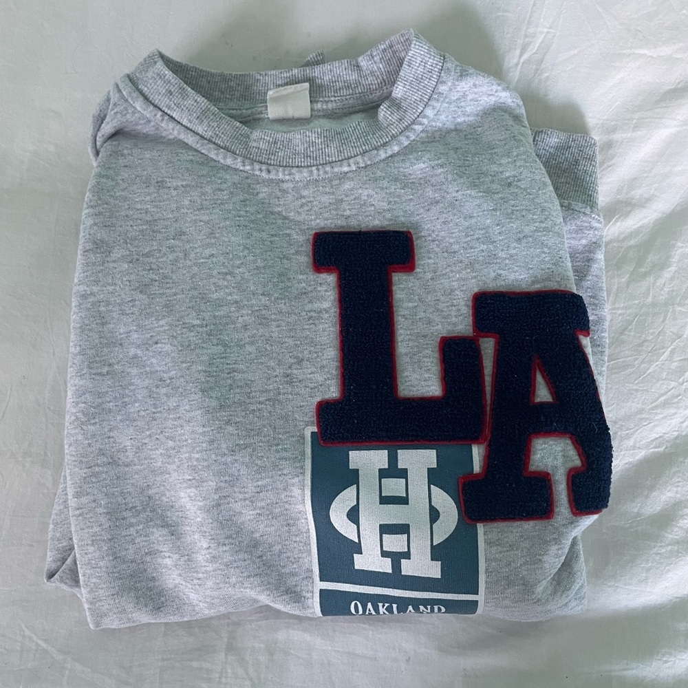 Urban Outfitters LA Patch Crew Neck Sweatshirt